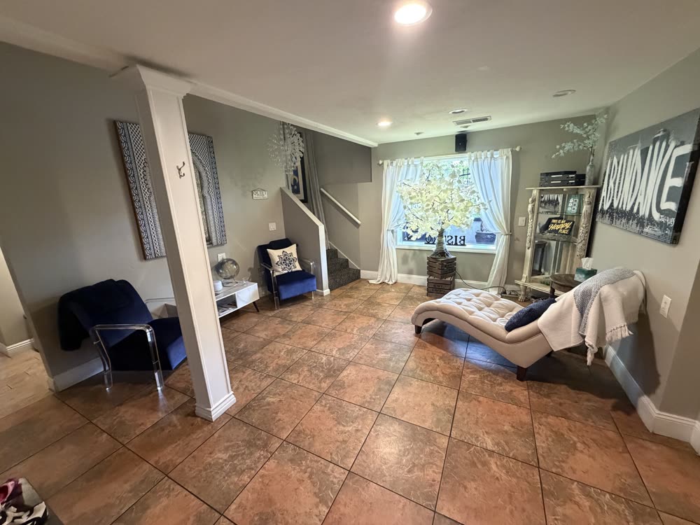 The indoor relaxation lounge